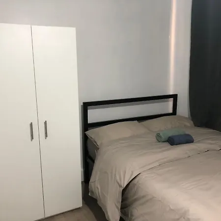 Rahal Outram Appartement Londen Buitenkant foto
