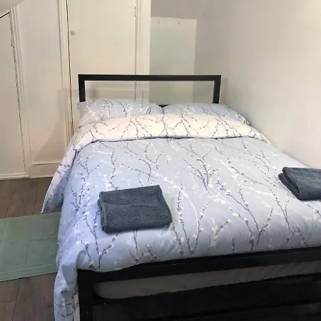 Rahal Outram Appartement Londen Buitenkant foto